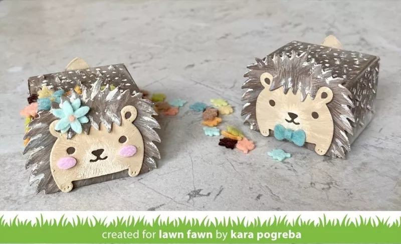 LF2439 Tiny Gift Box Hedgehog Add On Stanzen Lawn Cuts Lawn Fawn 2