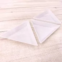 Triangle Tray White - ModaScrap